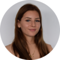 Lea R. Porträtfoto Lea R. Auszubildende beim VBB