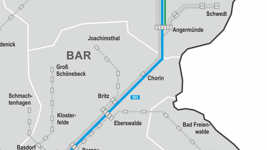 Die Karte zeigt ein Liniennetz von Netz Berlin Stettin