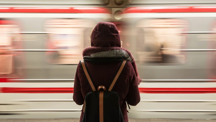 Mit Bus und Bahn zum BER