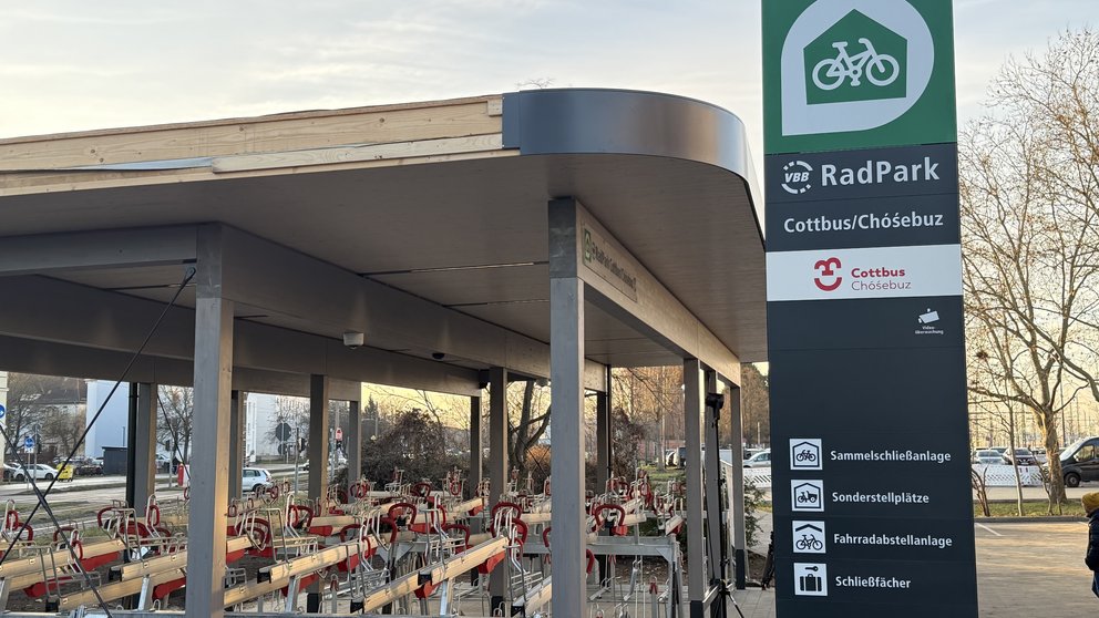 Neuer VBB-RadPark am Hauptbahnhof Cottbus
